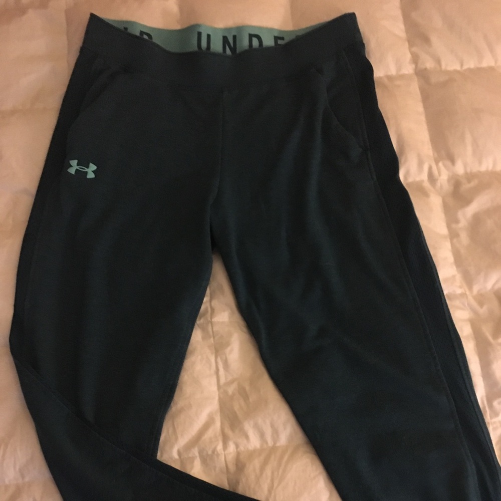 Under armor jogger pants